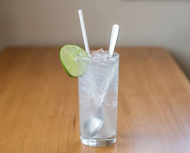 Đá chanh - Fresh Lemonade.